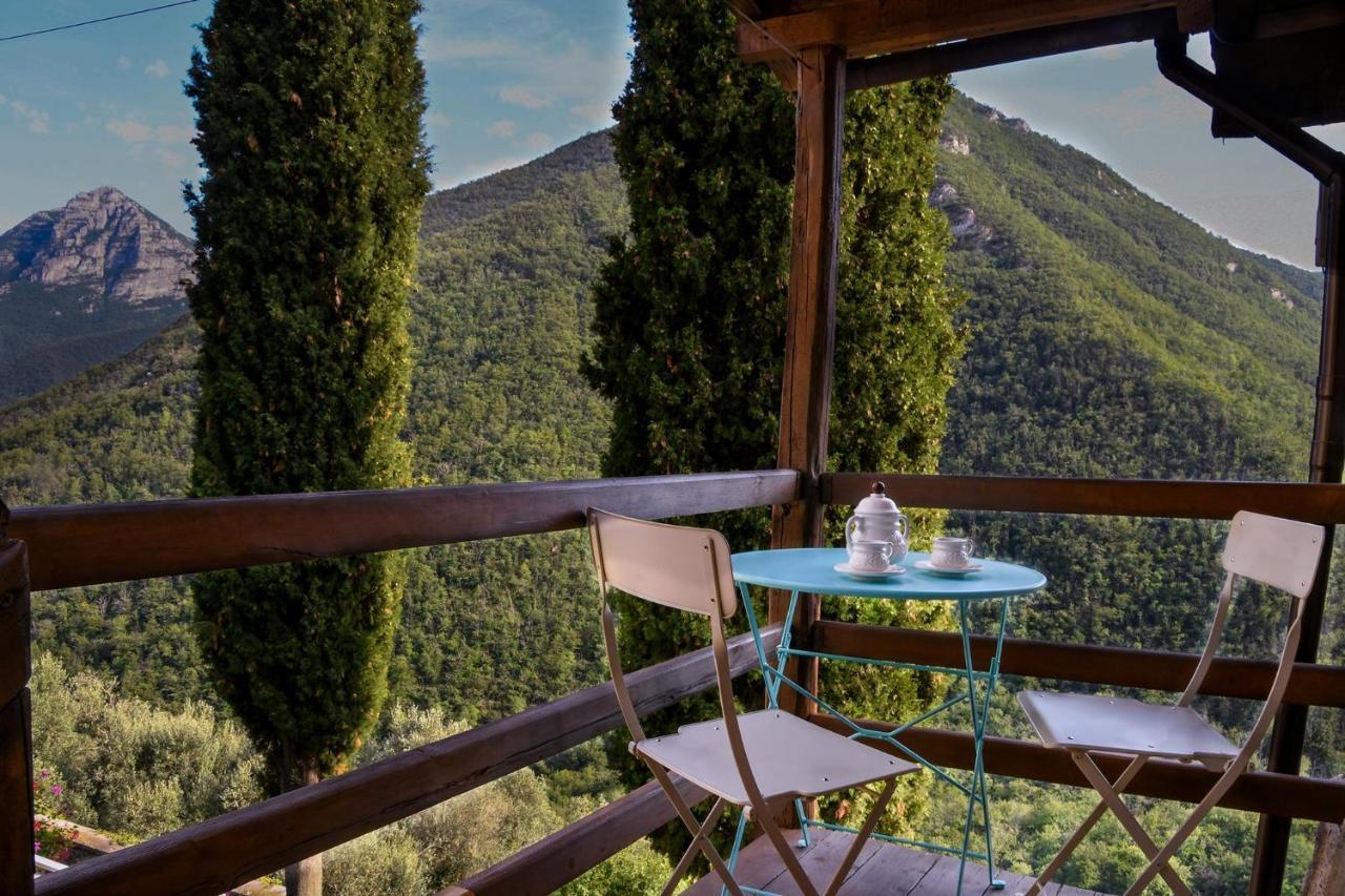 Agriturismo Nonnamelia Nasino Exteriér fotografie